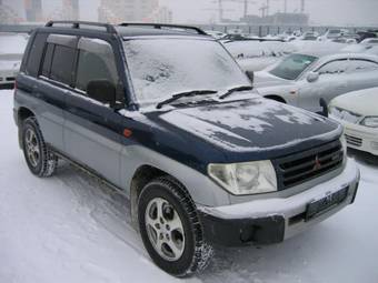 1998 Mitsubishi Pajero iO Wallpapers