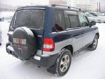 1998 Mitsubishi Pajero iO Images
