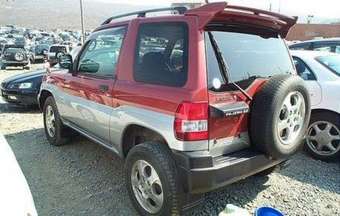 1998 Mitsubishi Pajero iO Pictures