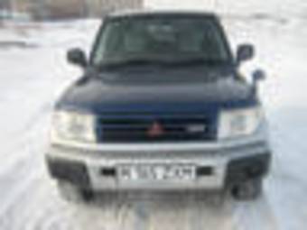 1998 Mitsubishi Pajero iO Pics