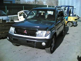 1998 Mitsubishi Pajero iO Photos