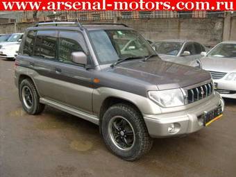 1998 Mitsubishi Pajero iO Pictures