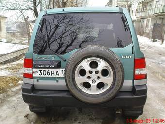 1998 Mitsubishi Pajero iO Photos