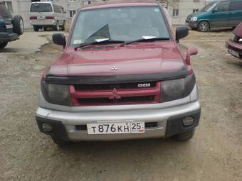 1998 Mitsubishi Pajero iO Pictures