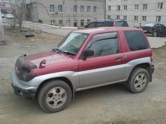 1998 Mitsubishi Pajero iO Photos