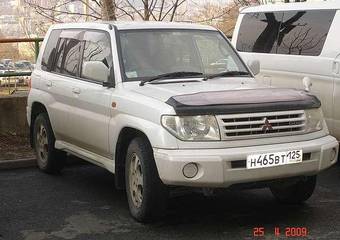 1998 Mitsubishi Pajero iO