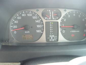 1998 Mitsubishi Pajero iO Pictures