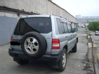 1998 Mitsubishi Pajero iO Photos