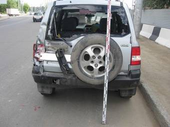 1998 Mitsubishi Pajero iO Pictures