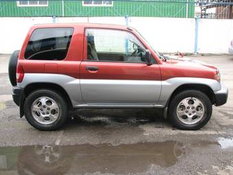 1998 Mitsubishi Pajero iO Photos