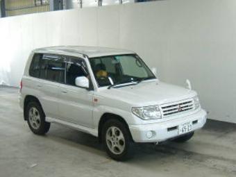 1999 Mitsubishi Pajero iO