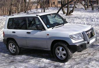 1999 Mitsubishi Pajero iO