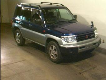 1999 Mitsubishi Pajero iO