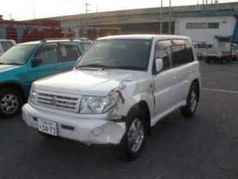 1999 Mitsubishi Pajero iO