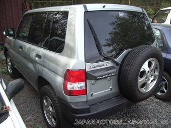 1999 Pajero iO