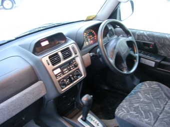 Mitsubishi Pajero iO