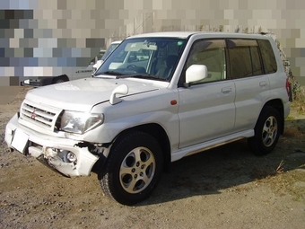 Mitsubishi Pajero iO