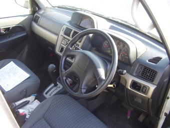 Mitsubishi Pajero iO