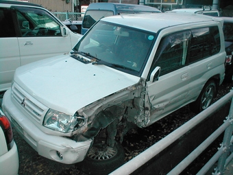 Mitsubishi Pajero iO