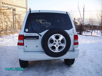 Mitsubishi Pajero iO