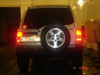 1999 Pajero iO