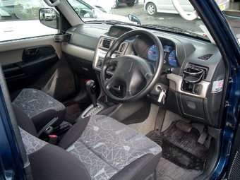 Mitsubishi Pajero iO