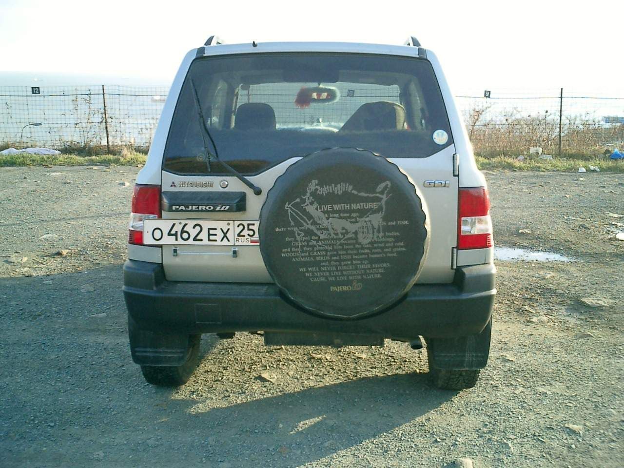 1999 Mitsubishi Pajero iO