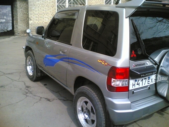Mitsubishi Pajero iO