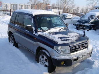 1999 Mitsubishi Pajero iO