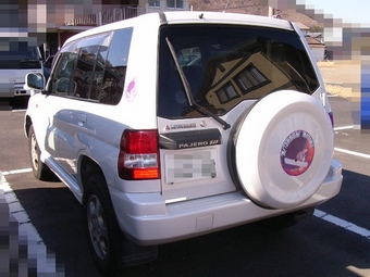 1999 Mitsubishi Pajero iO