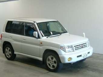 1999 Mitsubishi Pajero iO