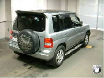 Pajero iO