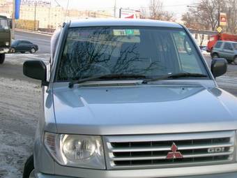 1999 Mitsubishi Pajero iO