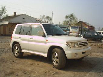 1999 Mitsubishi Pajero iO