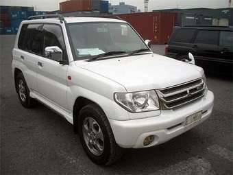 1999 Mitsubishi Pajero iO