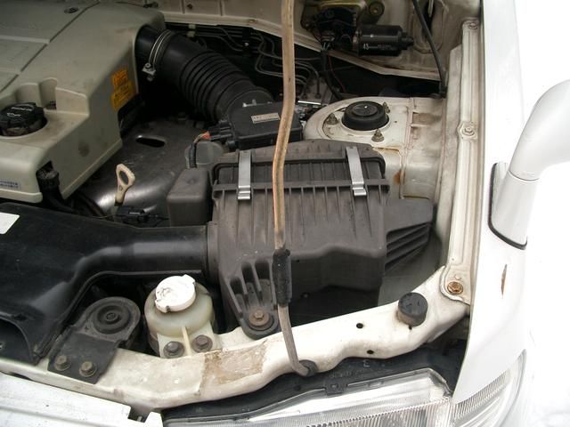 1999 Mitsubishi Pajero iO