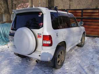 1999 Mitsubishi Pajero iO