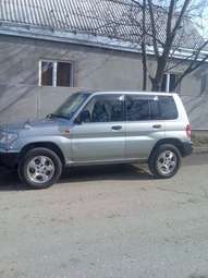 1999 Mitsubishi Pajero iO