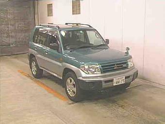 1999 Mitsubishi Pajero iO