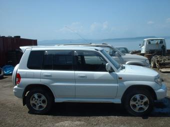 1999 Mitsubishi Pajero iO