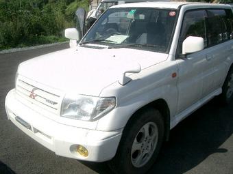 1999 Mitsubishi Pajero iO