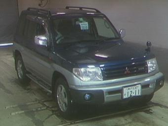 1999 Mitsubishi Pajero iO