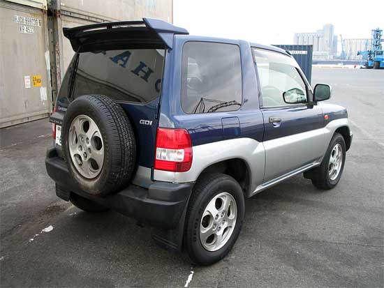 1999 Mitsubishi Pajero iO Images