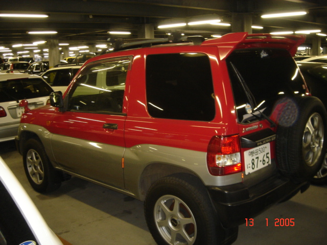 1999 Mitsubishi Pajero iO Photos