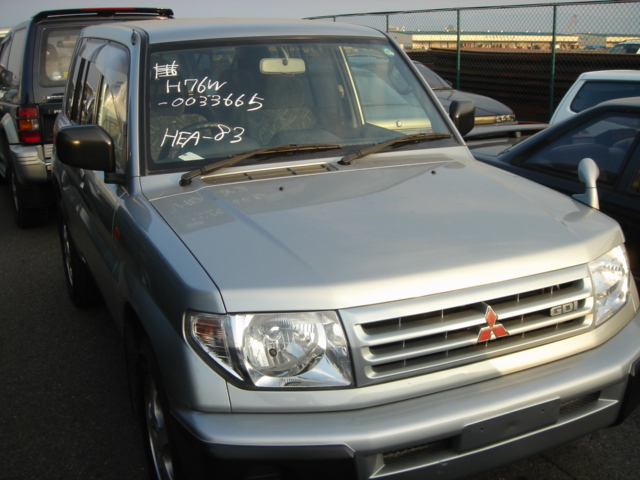 1999 Mitsubishi Pajero iO Pictures