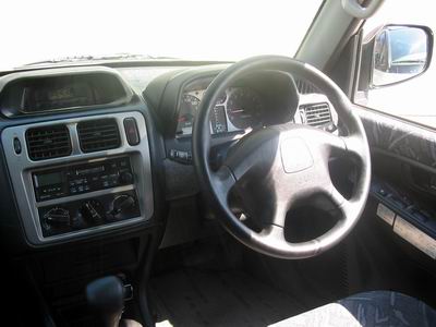 1999 Mitsubishi Pajero iO Pictures