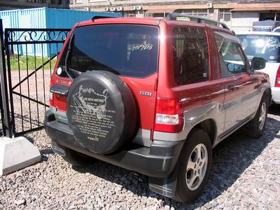 1999 Mitsubishi Pajero iO Pictures