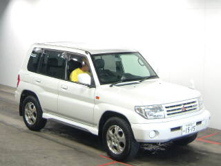 1999 Mitsubishi Pajero iO Photos