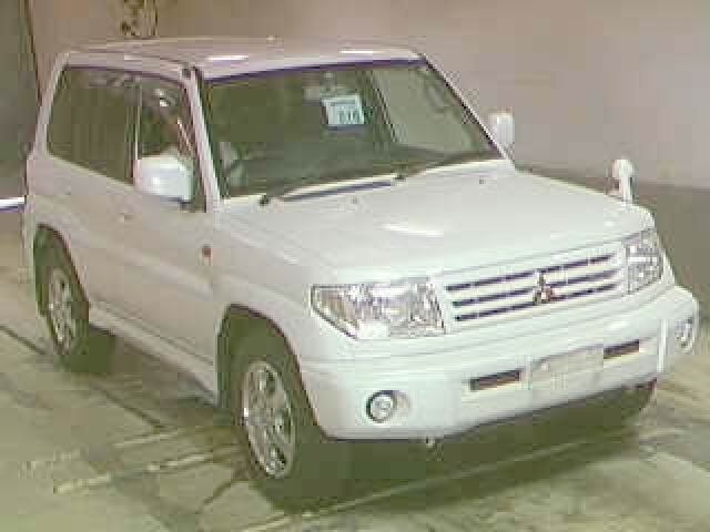 1999 Mitsubishi Pajero iO For Sale