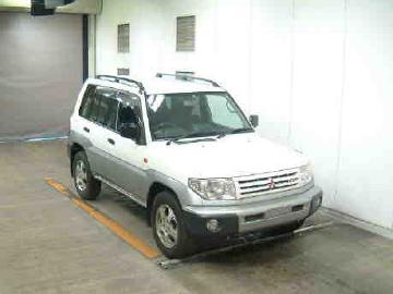 1999 Mitsubishi Pajero iO Images